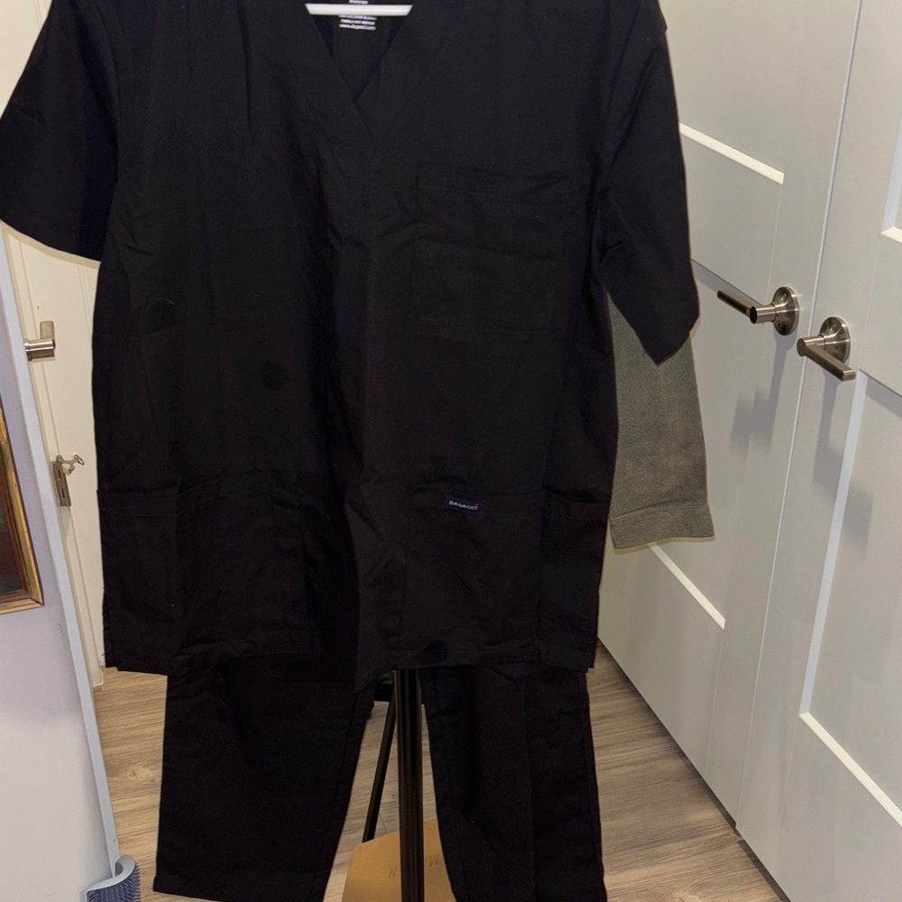 Classic Black Women's Scrub Set